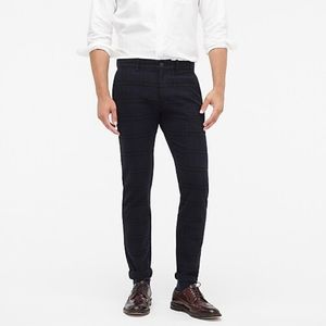 484 Slim-fit pant in plaid stretch brushed twill